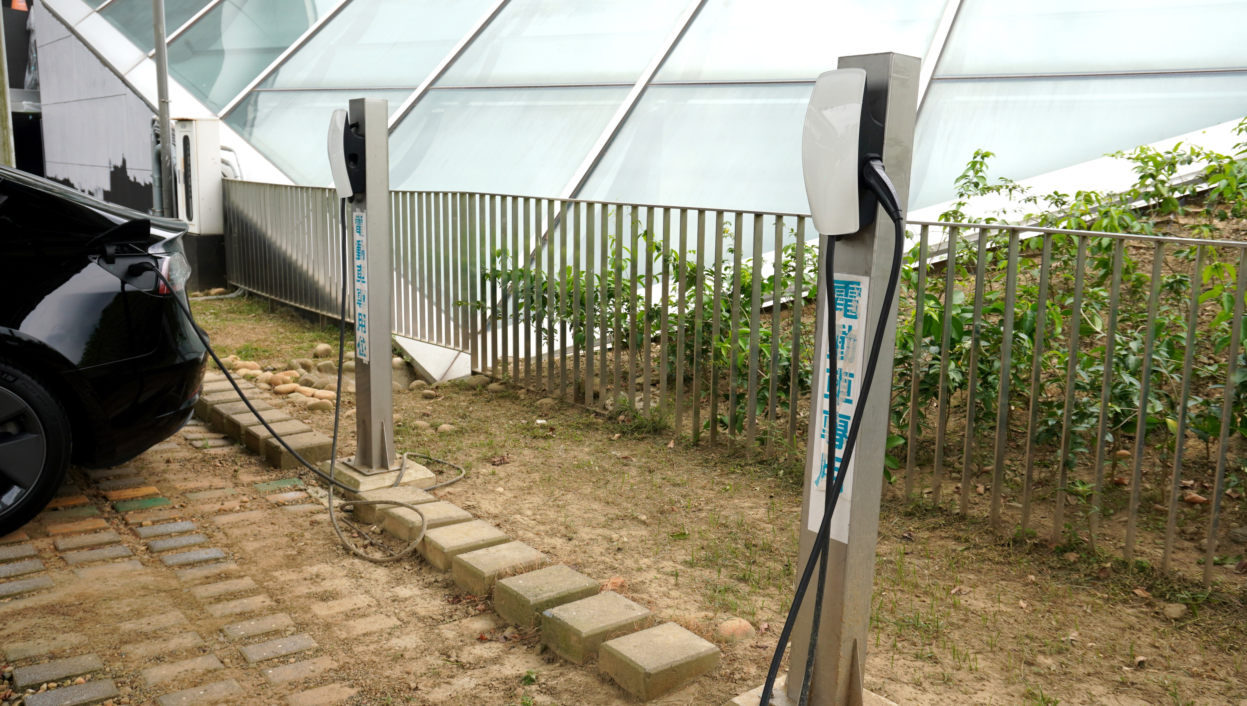 Electric vehicle parking spaces Electric vehicle parking spaces