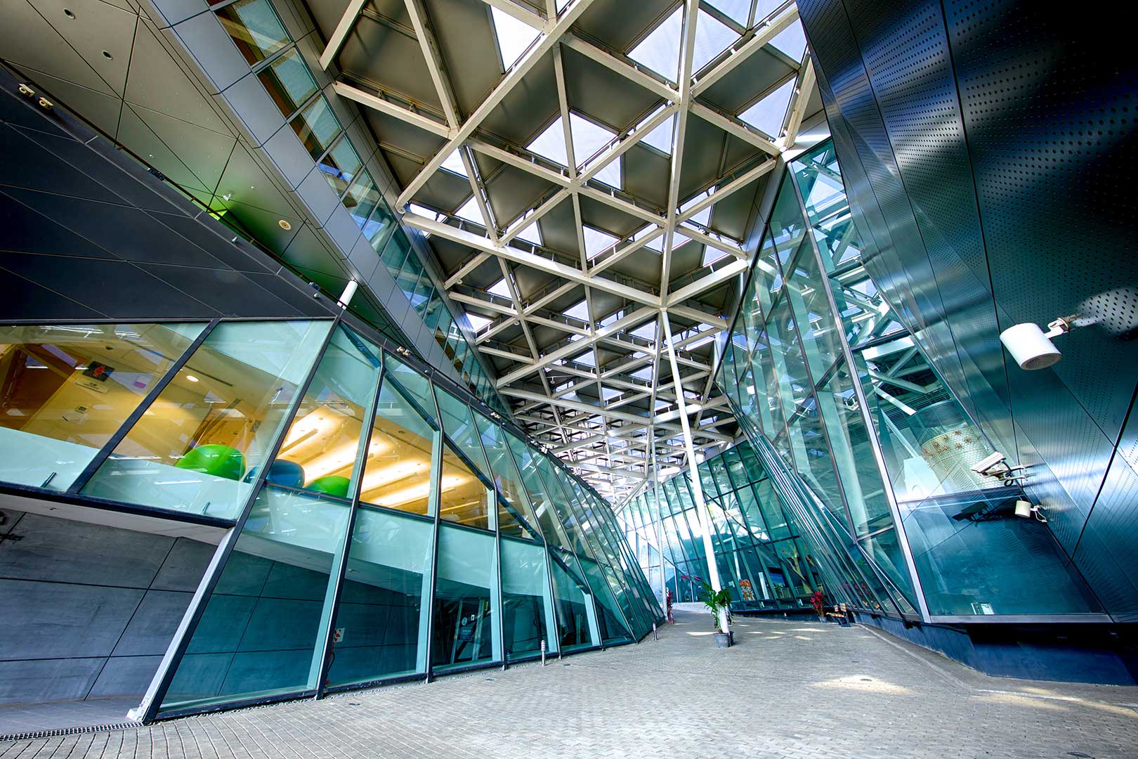 aisle of Half Moon Pond